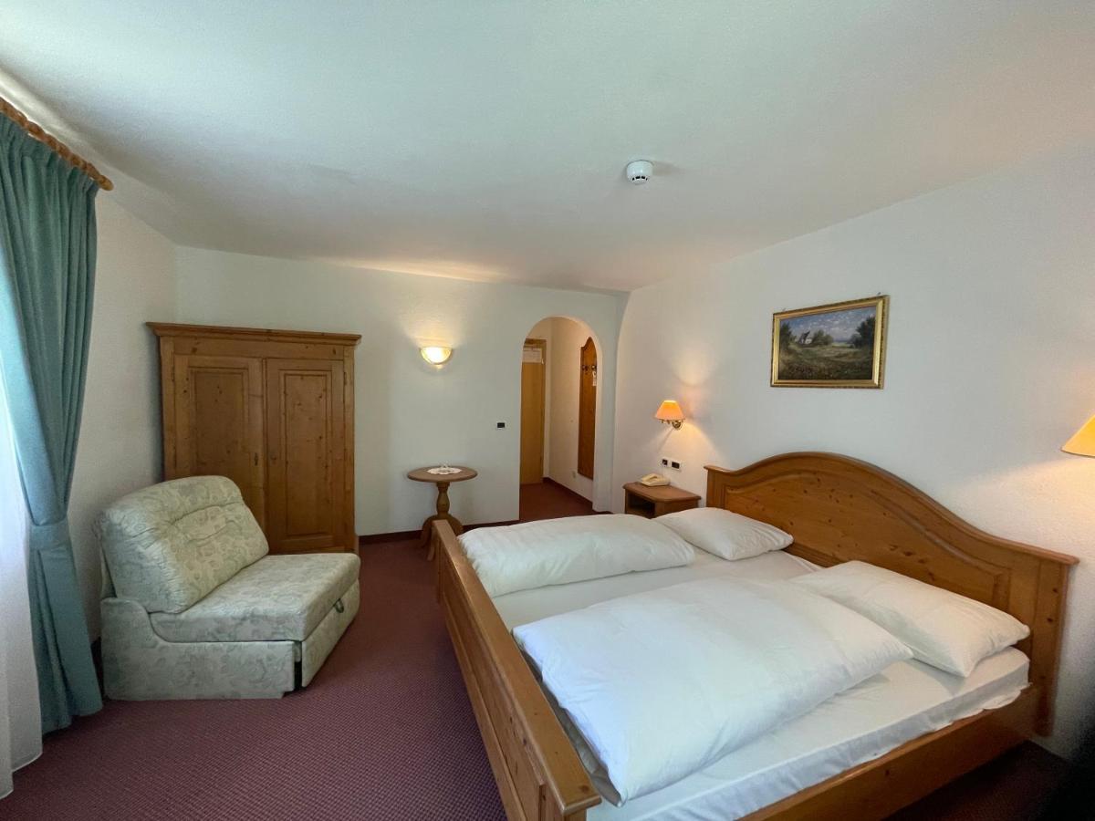 Hotel Larch Campo di Trens Exterior photo
