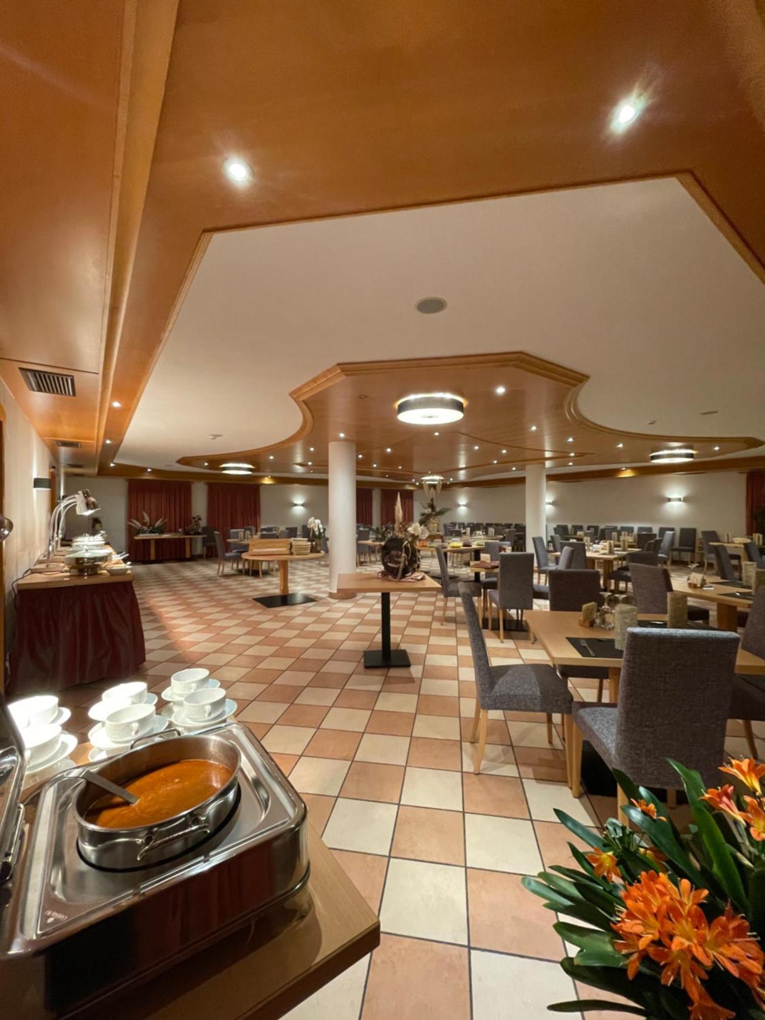 Hotel Larch Campo di Trens Exterior photo