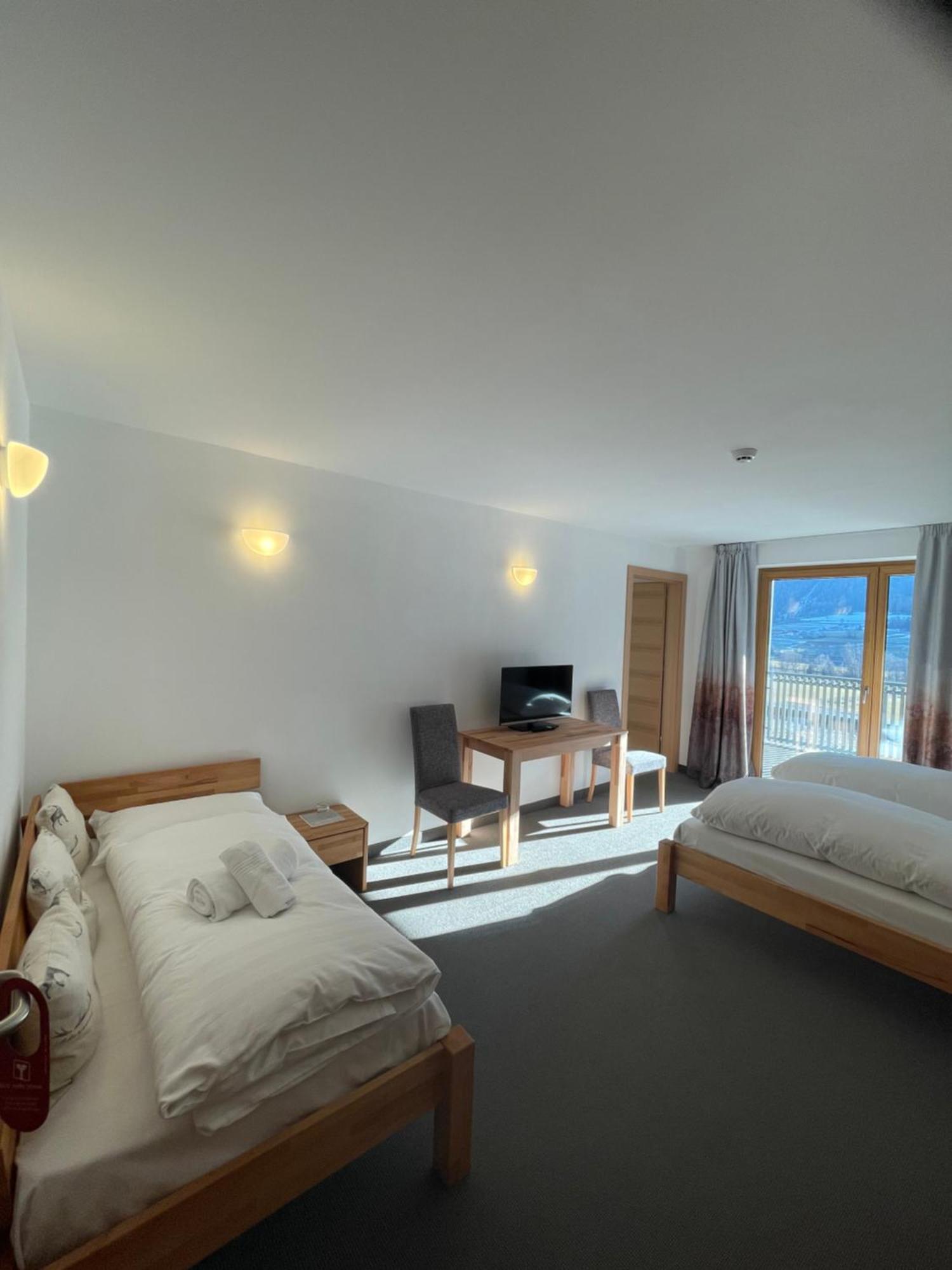 Hotel Larch Campo di Trens Exterior photo